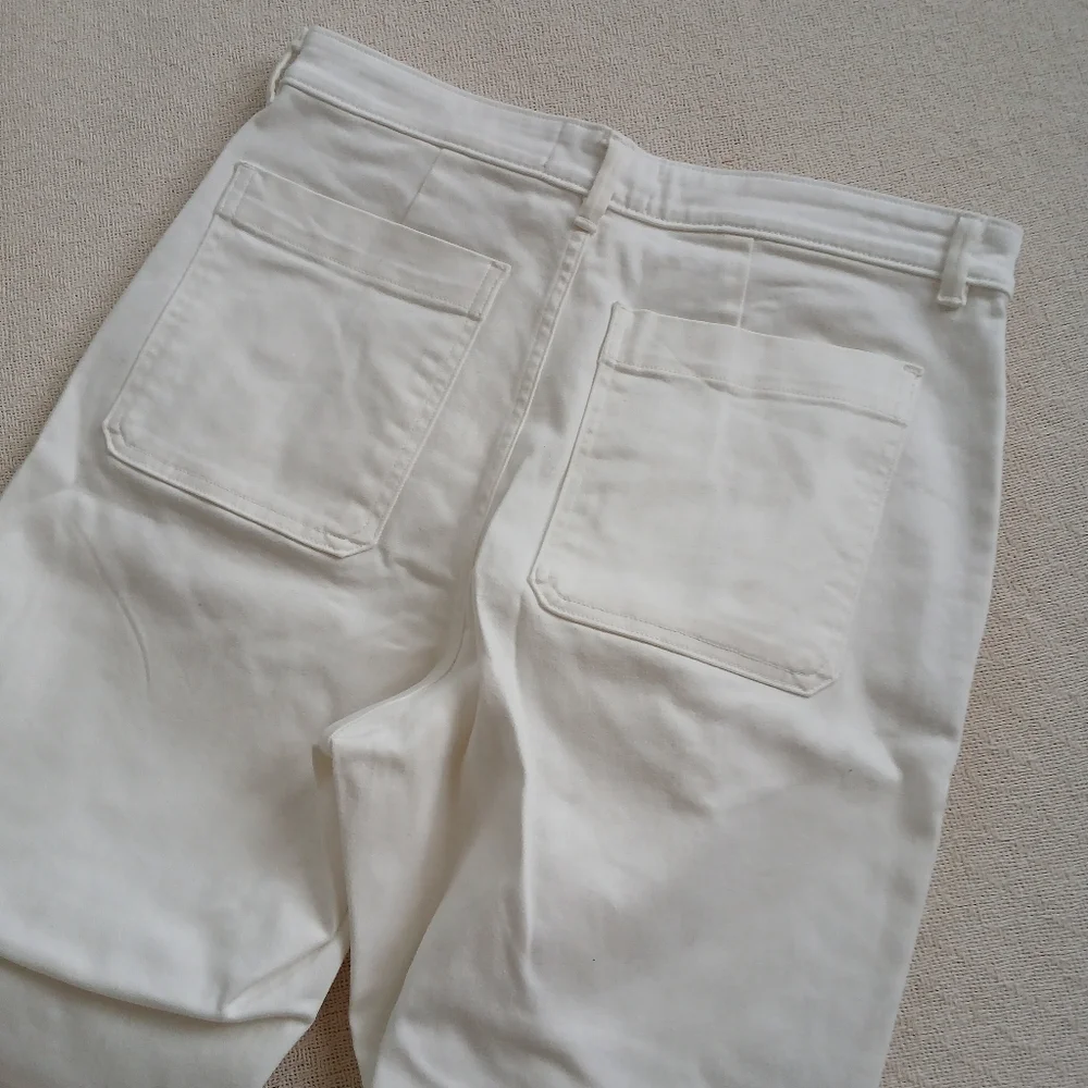 everlane ♡ straight leg crop white jeans 12 resort minimal quiet luxury coastal